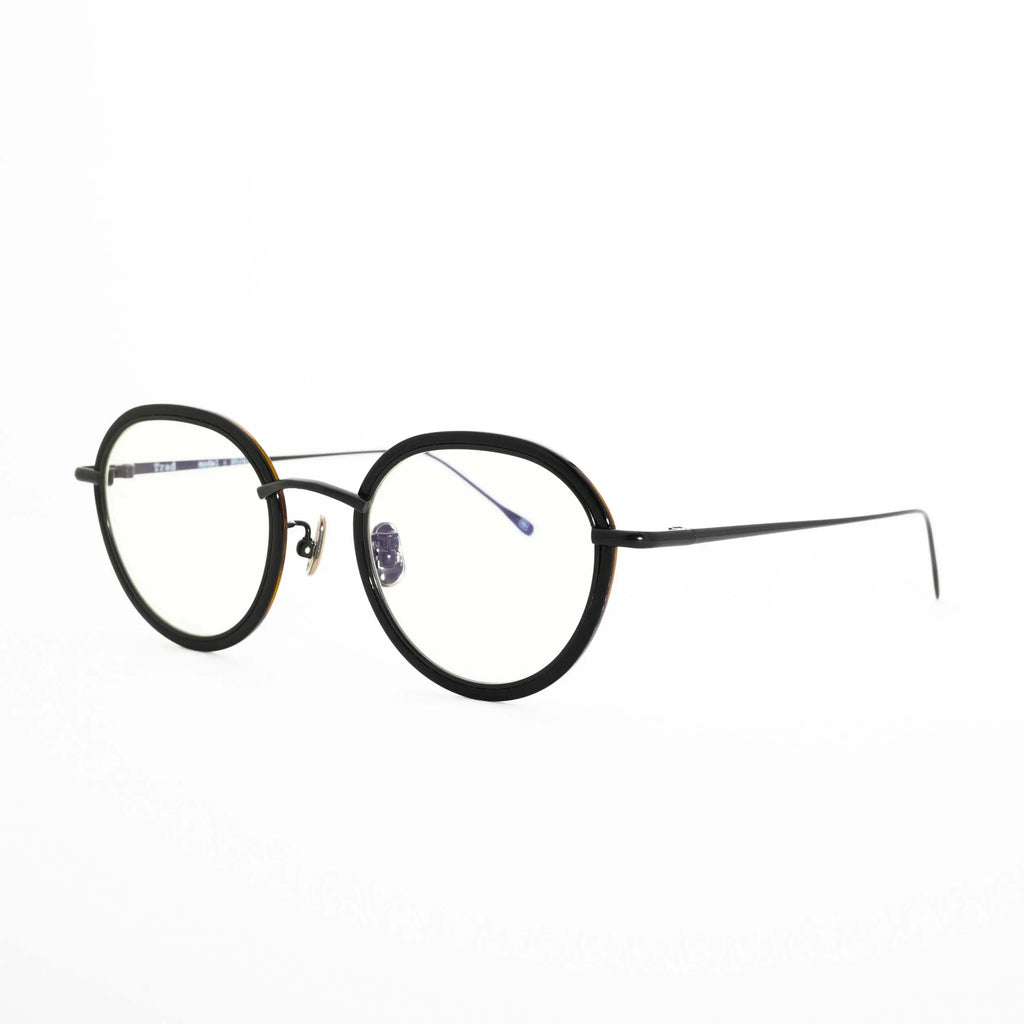 Titanium eyeglass and sunglass frames are lightweight and can be worn all day long. They also come in stylish designs.